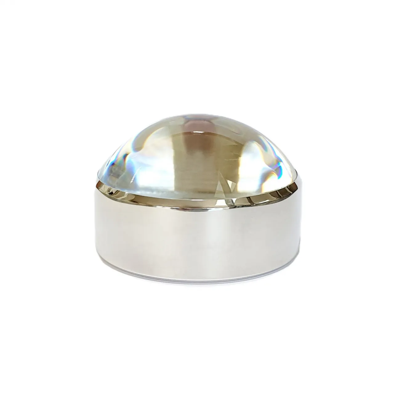 Plain side of magnifying glass with smooth sterling silver edging, subtly contrasted by the absence of the feature hallmark.