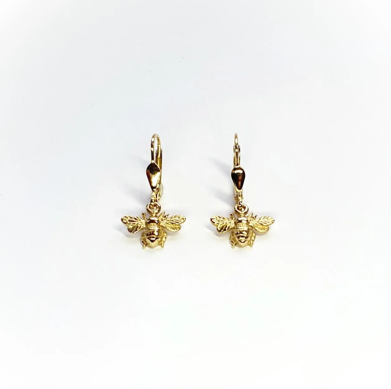9ct-Gold-Bumble-Bee-Drop-Earrings-With-French-Wire-Fittings-ED00823