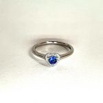 18ct-White-Gold-Sapphire-&-Diamond-Heart-Ring-RA0671