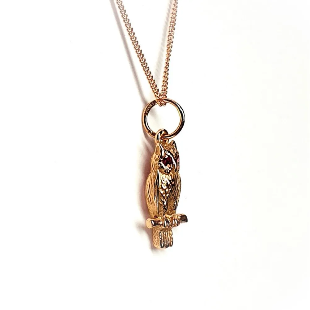 9ct-Yellow-Gold-Owl-Necklace-With-Ruby-Eyes-CMP0004