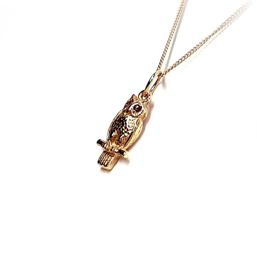 9ct-Yellow-Gold-Owl-Necklace-With-Ruby-Eyes-CMP0004