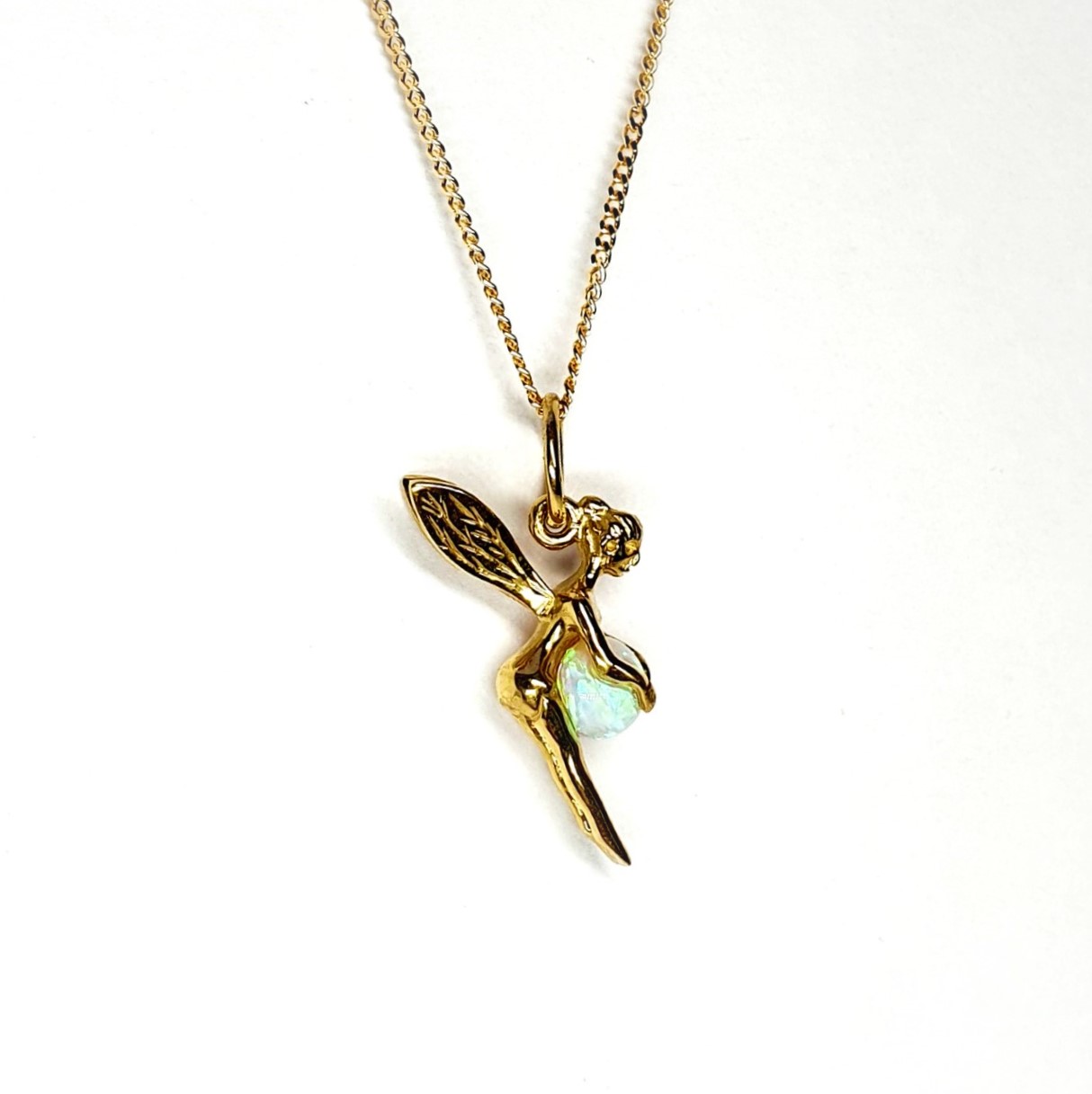 9ct-Yellow-Gold-Fairy-Pendant-Necklace-CMP00014