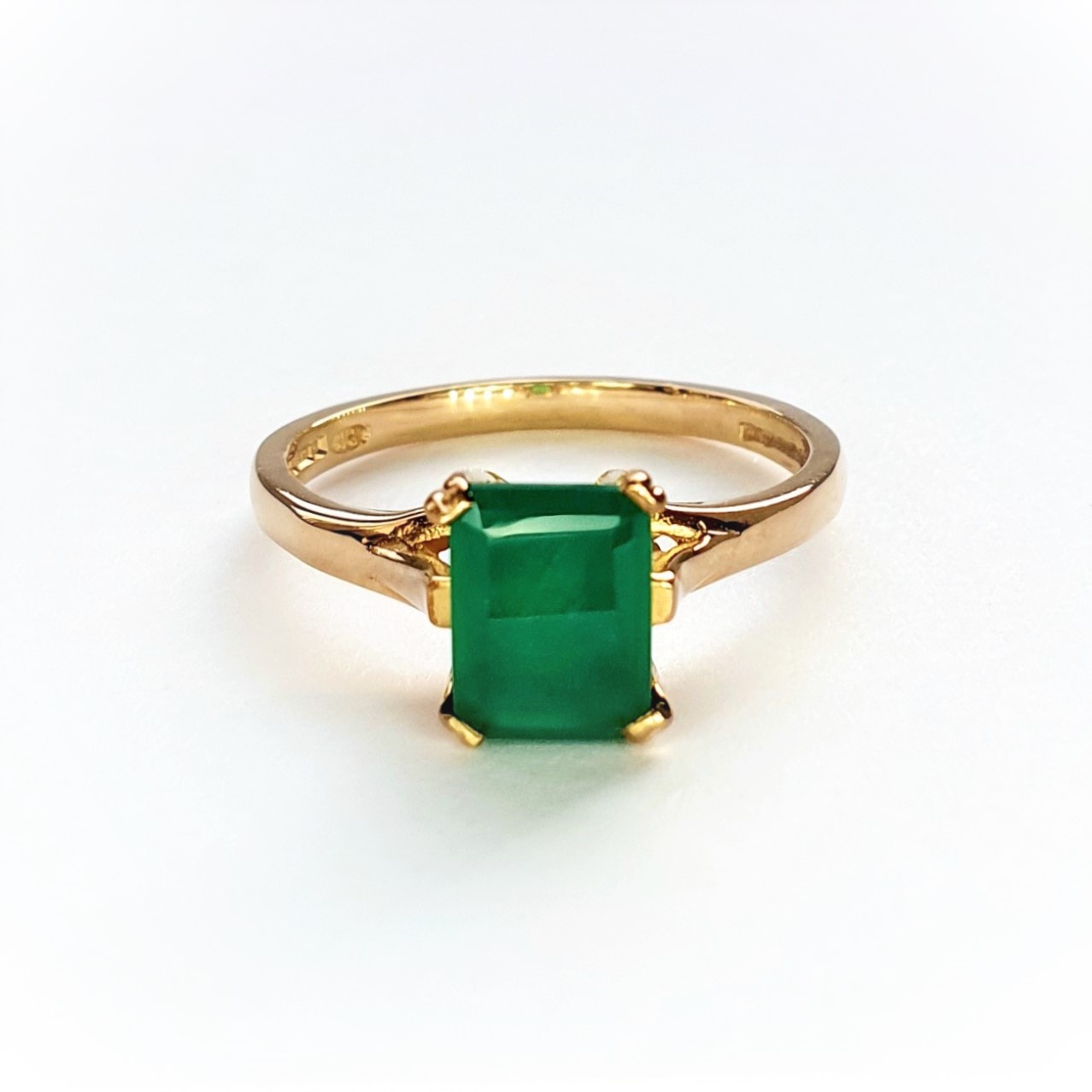 9ct-Yellow-Gold-Emerald-Cut-Green-Agate-Dress-Ring-R0064