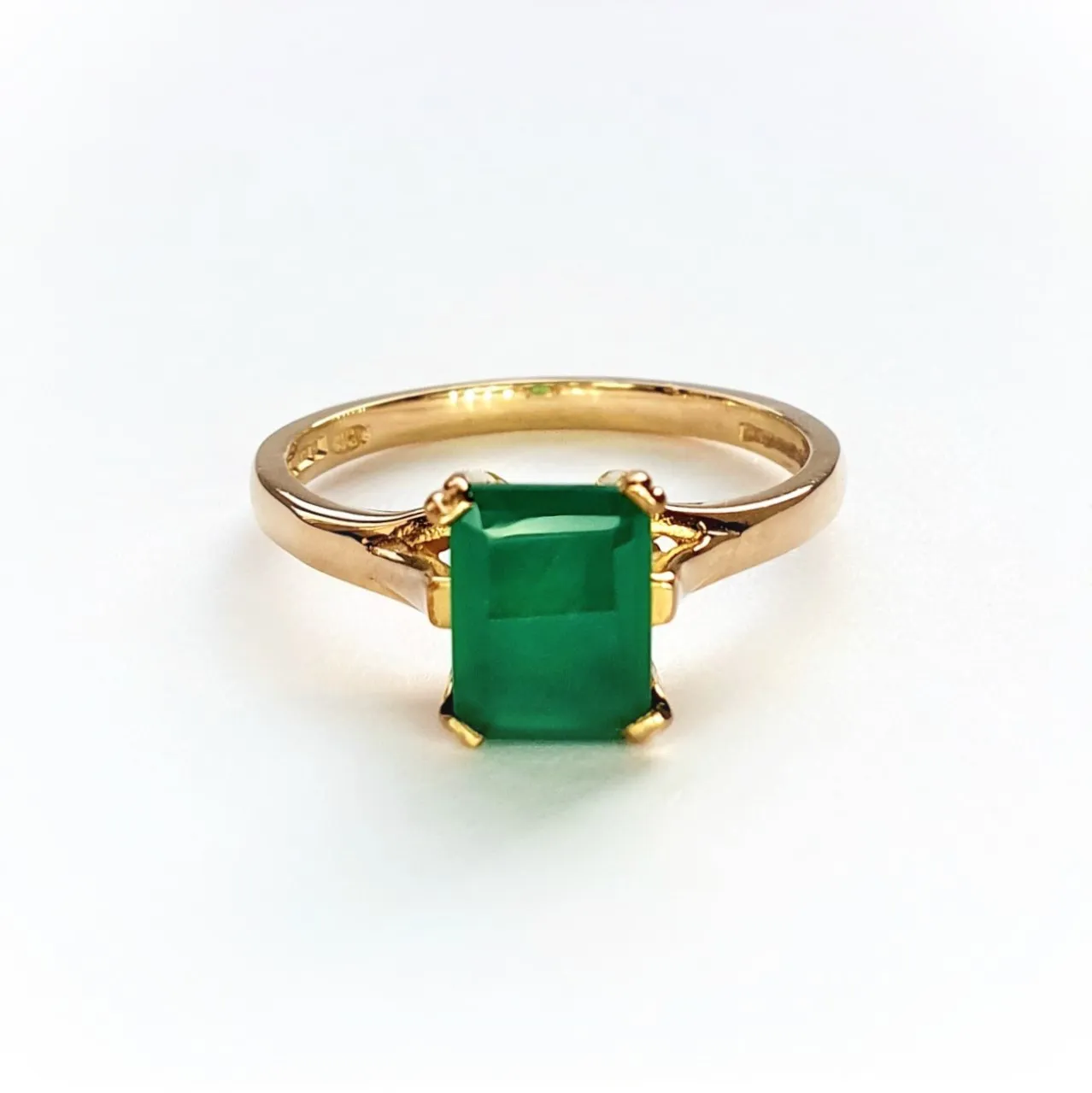 9ct-Yellow-Gold-Emerald-Cut-Green-Agate-Dress-Ring-R0064