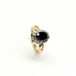 9ct-Gold-Oval-Sapphire-&-Diamond-Ring-RQ00134