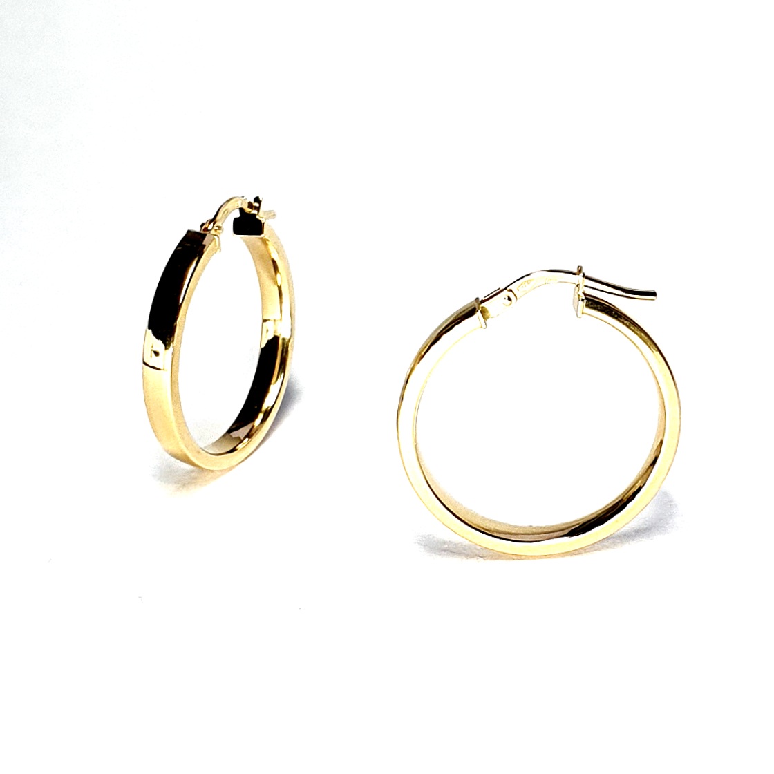18ct-Yellow-Gold-20mm-Hoop-Earrings-EL00147