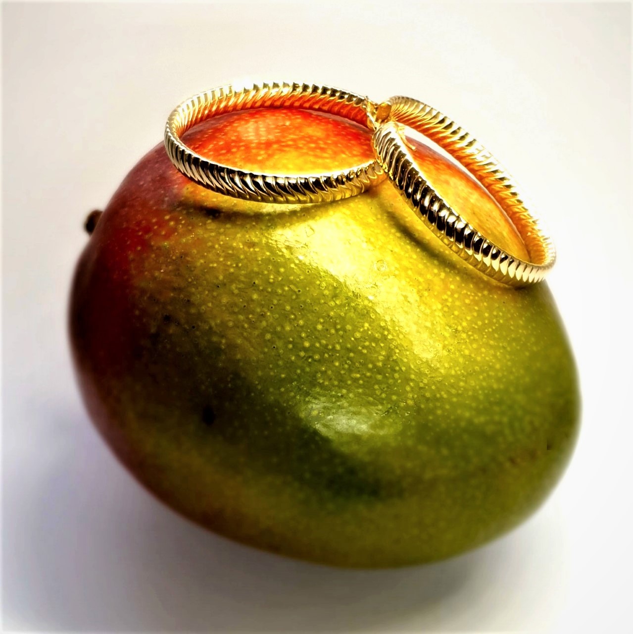 9ct-Gold-Large-Hoop-Earrings-46mm-EL00154