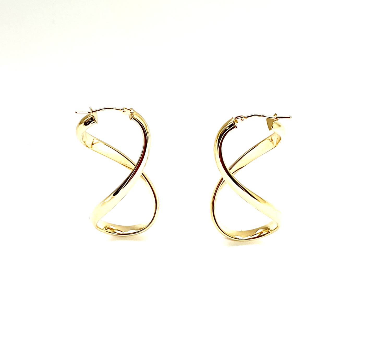 9ct-Gold-Figure-Of-Eight-Infinity-Hoop-Earrings-EL00155
