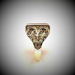 9ct-Gold-Rectangular-Black-Onyx-Signet-Ring-RG00050