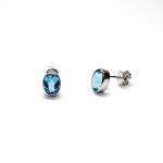 9ct-White-Gold-8mm-x-6mm-Oval-Blue-Topaz-Stud-Earrings-ES00318