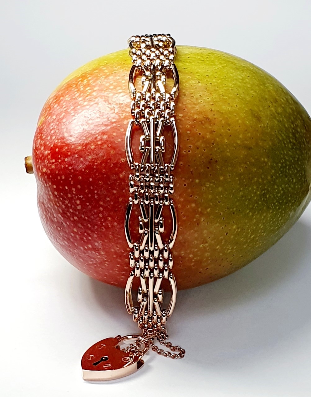 Fancy-Vintage-Rose-Gold-Gate-Bracelet-With-Padlock-Clasp-BLQ00020