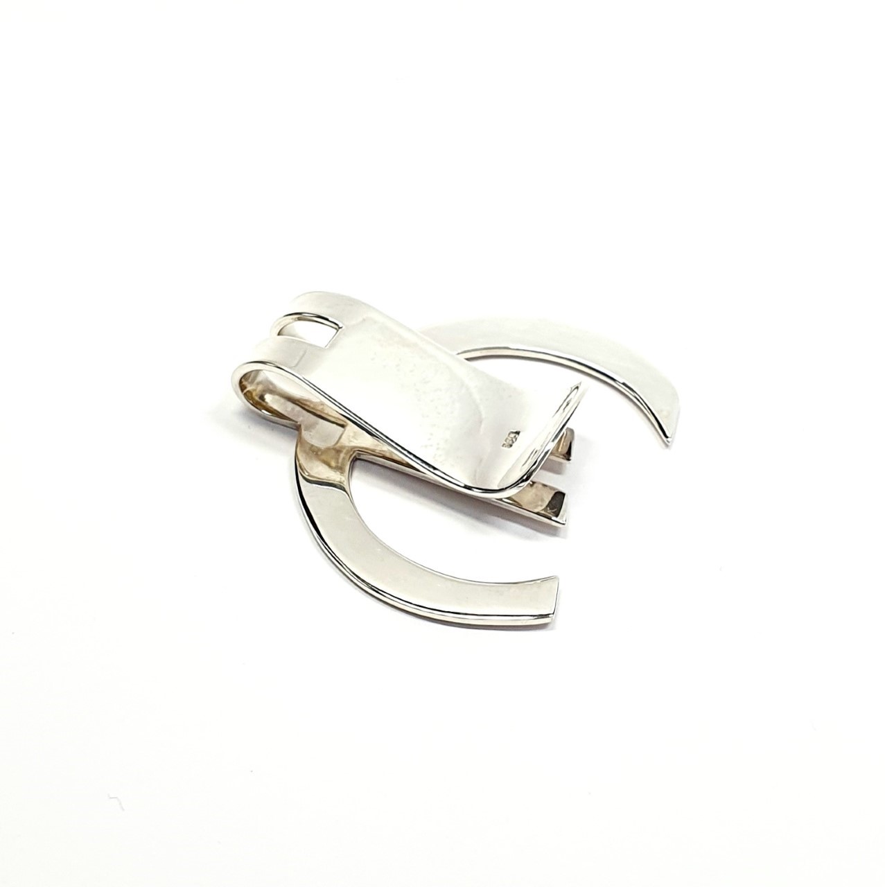 Real silver clip for your dosh, picture of the back.