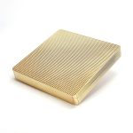 Vintage 9ct Gold Compact Mirror. A handmade solid 9ct gold powder compact Mirror with a stunning engine-turned pattern & rose thumb piece for easy opening.