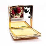 Vintage 9ct Gold Compact Mirror. A handmade solid 9ct gold powder compact Mirror with a stunning engine-turned pattern & rose thumb piece for easy opening.