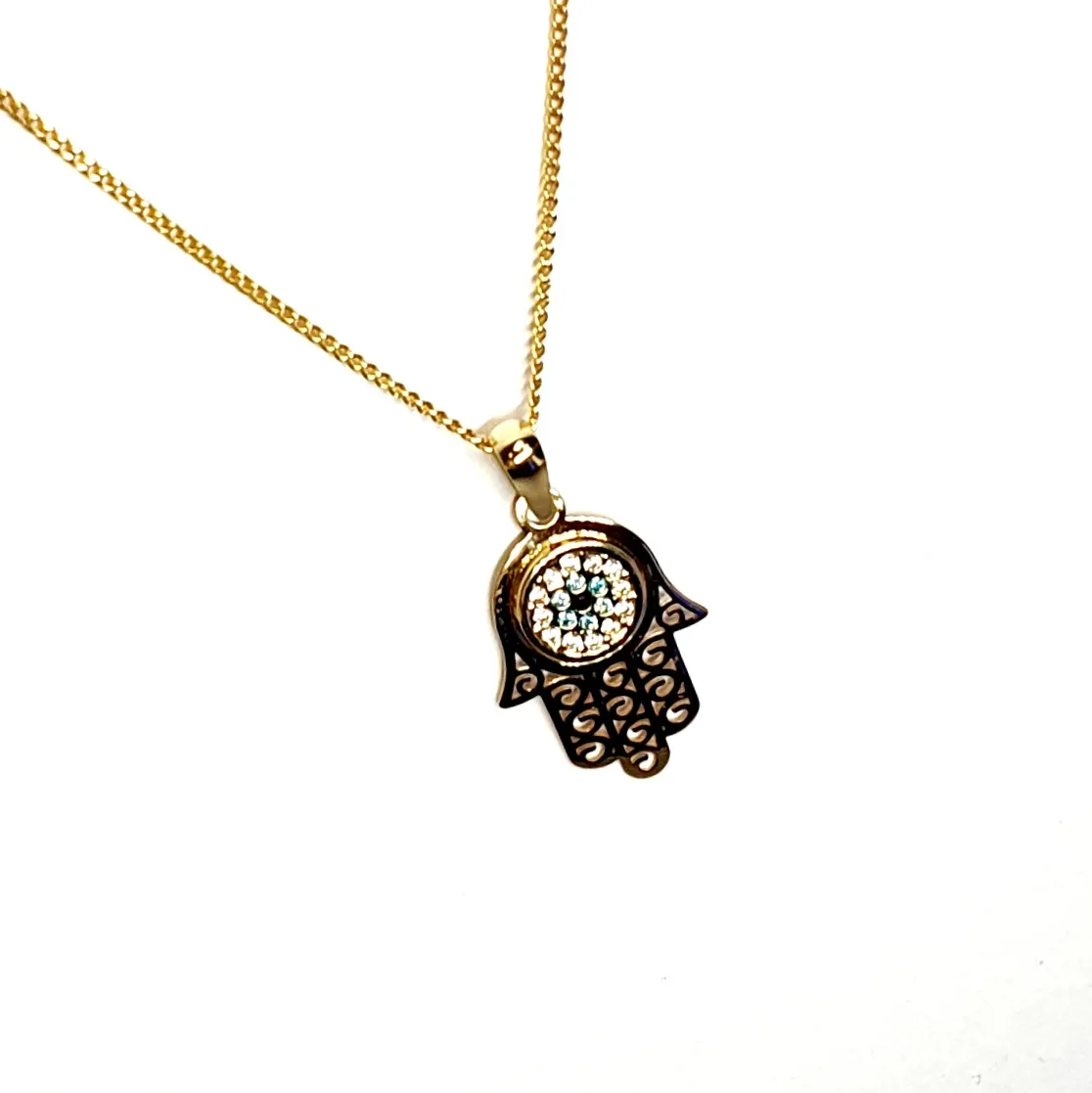 9ct gold Hamza or Hamzah pendant/necklace with a choice of 16,18 or 20 inch curb link chain