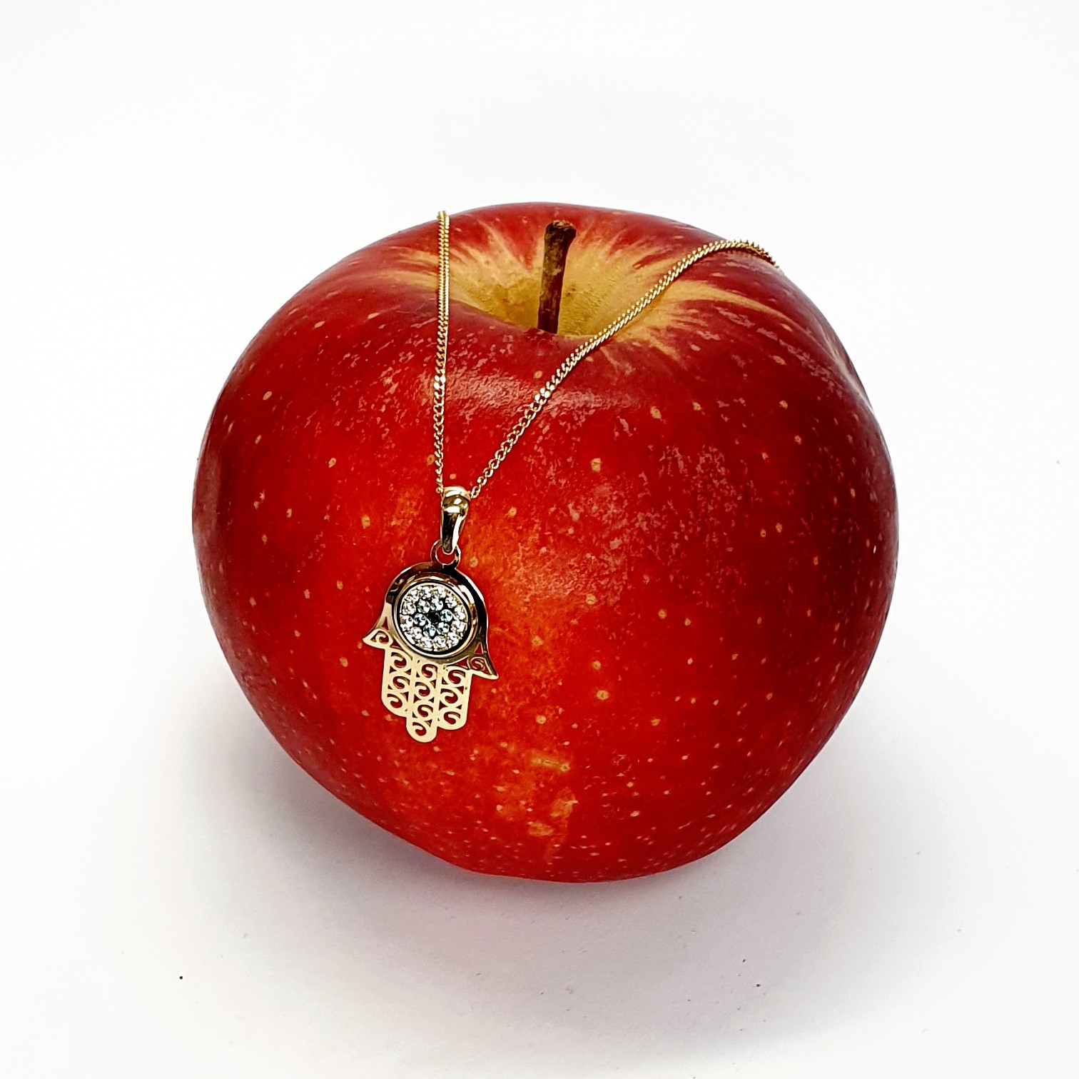 جاءَ ·. ياء,. سُئِلَ ·, واو,, Hamzah, Hamzaa, Hamzahh, Hamsa, Hamsah, Hamzeh, Humza,