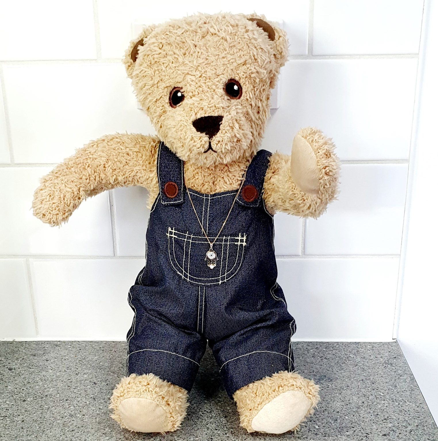 جاءَ ·. ياء,. سُئِلَ ·, واو,, Hamzah, Hamzaa, Hamzahh, Hamsa, Hamsah, Hamzeh, Humza,