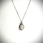 9ct white gold pearl & diamond pendant & chain necklace pc00369.