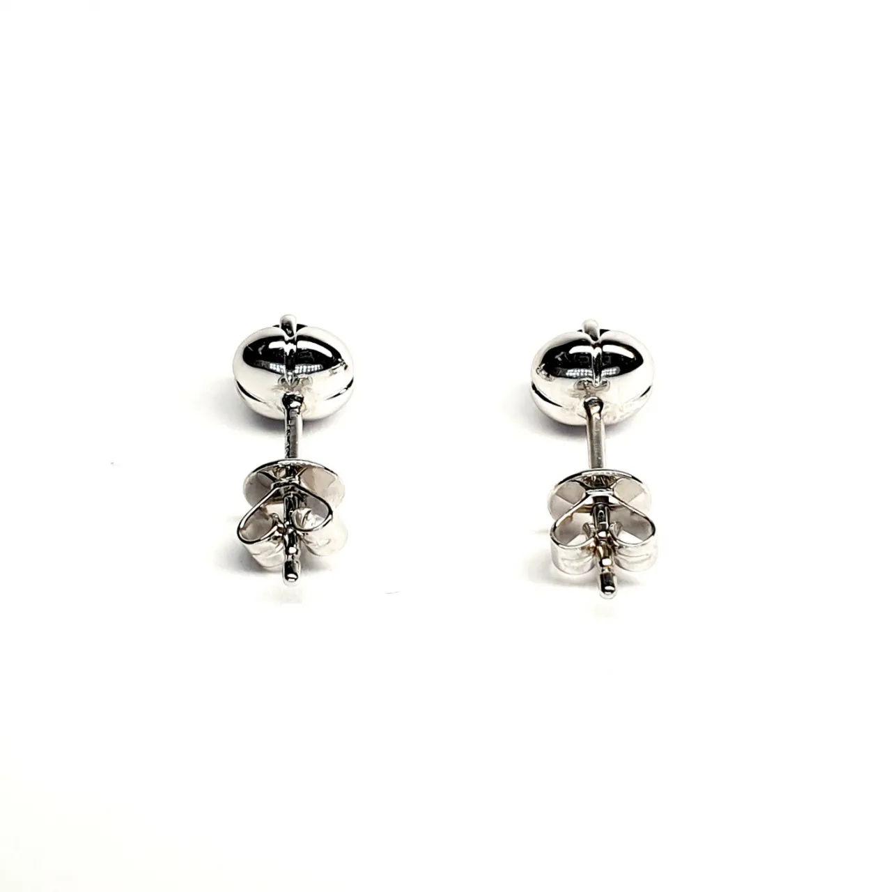 18ct white gold round royal blue sapphires in a flowering bud design stud earring ESA00506. Back view.