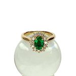 The Highgate 18ct Yellow Gold Oval Emerald and Diamond Cluster Ring RA00695.