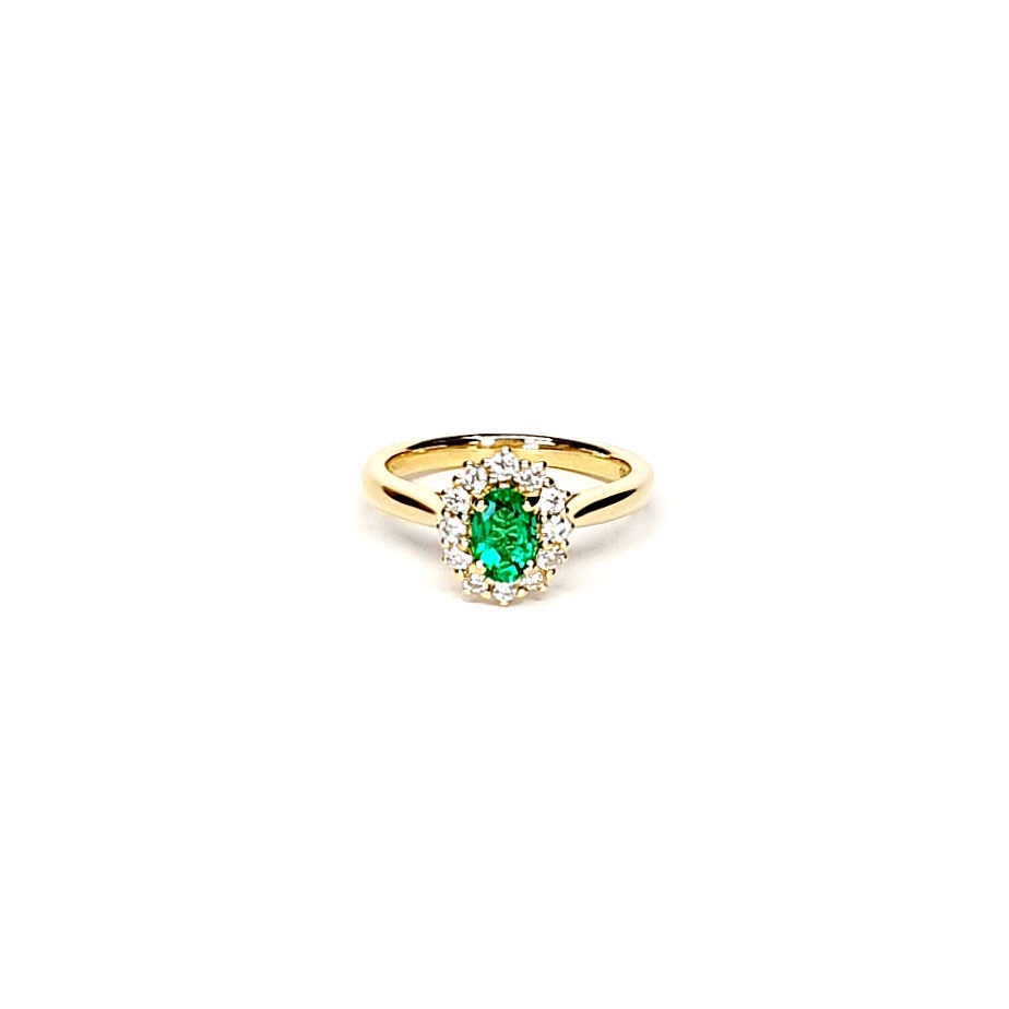 The Highgate 18ct Yellow Gold Oval Emerald and Diamond Cluster Ring RA00695.