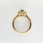 The Highgate 18ct Yellow Gold Oval Emerald and Diamond Cluster Ring RA00695.