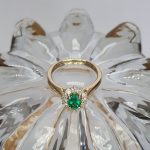 The Highgate 18ct Yellow Gold Oval Emerald and Diamond Cluster Ring RA00695.