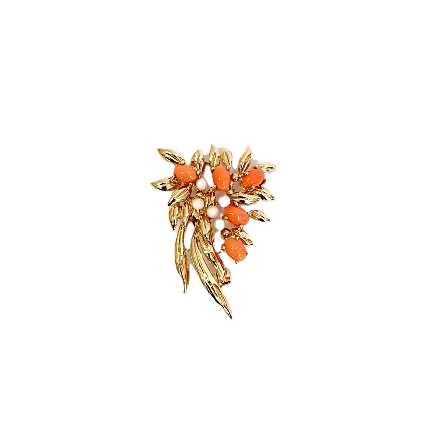 The Dhon bouquet & leaf 9ct gold Pink coral & white pearl brooch BRQ00025 with white background.