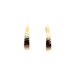 The Cutcombe 9ct gold tapered loop earrings EL00169 with a diamond cut pattern.