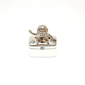 Real silver Humpty Dumpty pill box pictured closed.