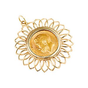 gold-sovreign-pendant-PQ00010_B_v2.jpg